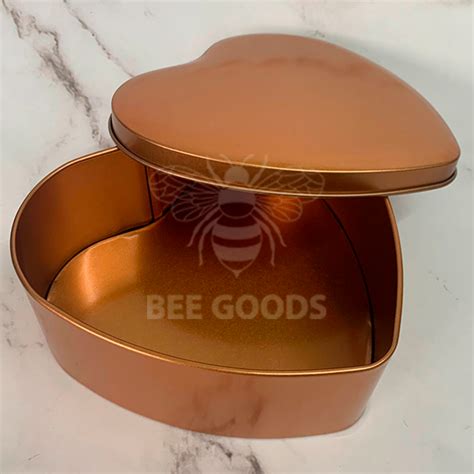 golden metal favor boxes heart|Gold Metal Heart Box .